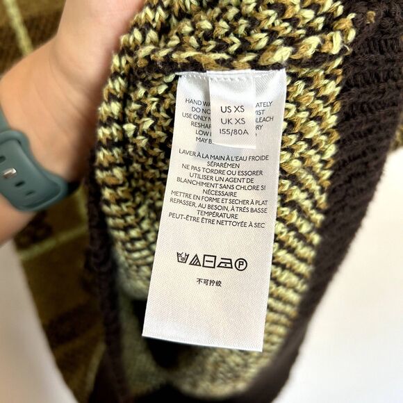 BDG Womens Sweater Vest Size XS Sleeveless Top V-neck Spring Fall Winter - Picture 10 of 16